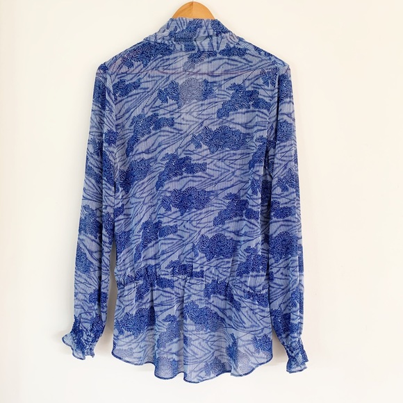 Women’s GUESS Blouse - Picture 6 of 6